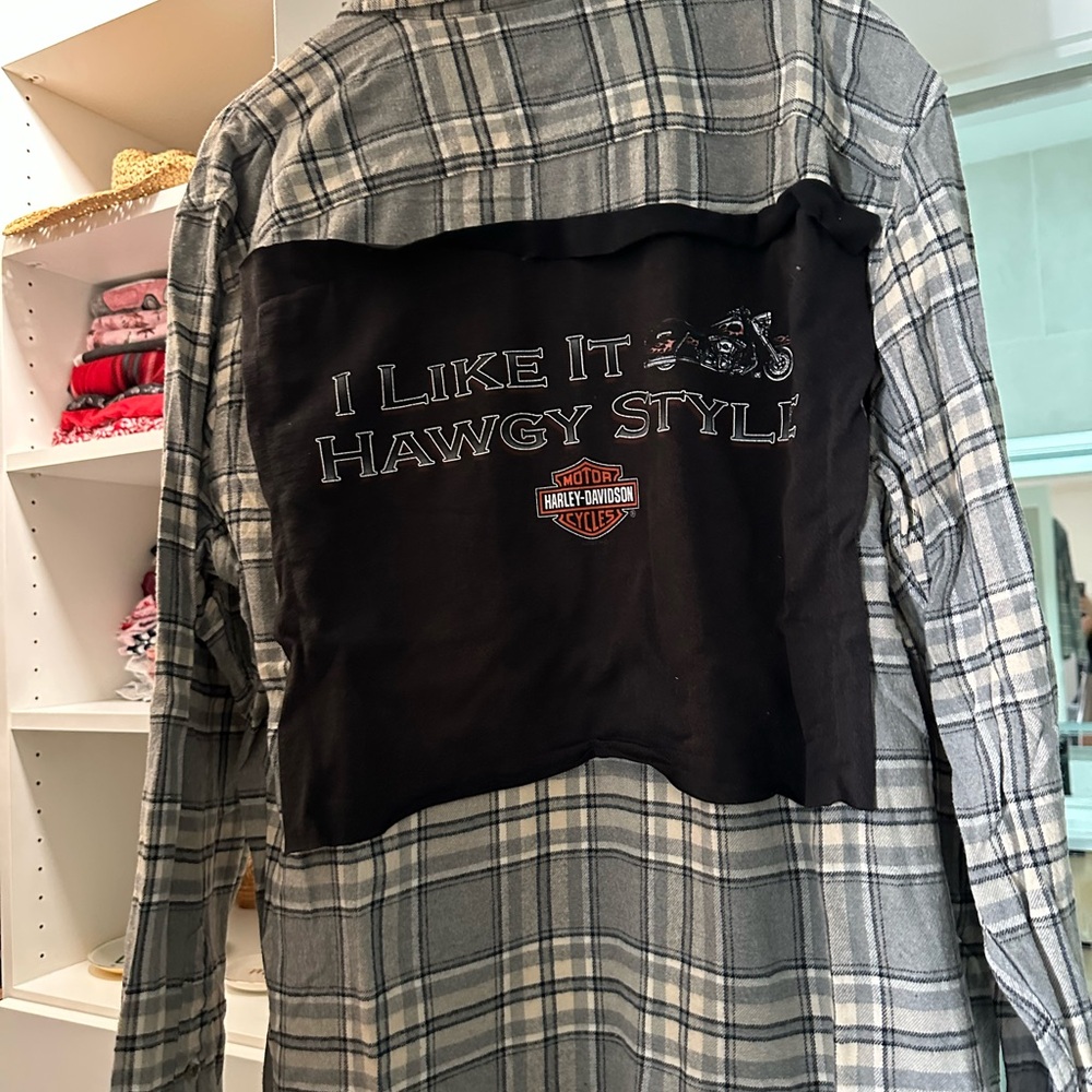 Modern Vintage Harley-Davidson Plaid Shirt with vintage Tshirt